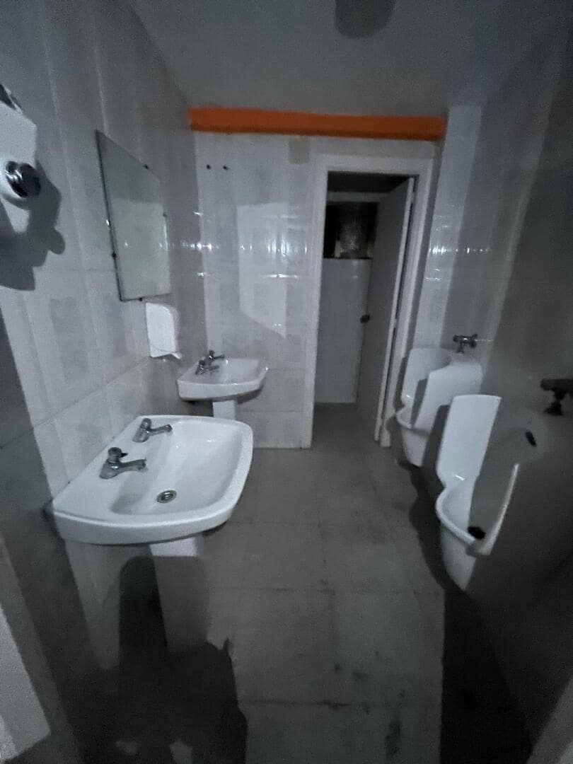 Commercieel te huur in Bembibre - € 1.200 (Ref: 9366902)