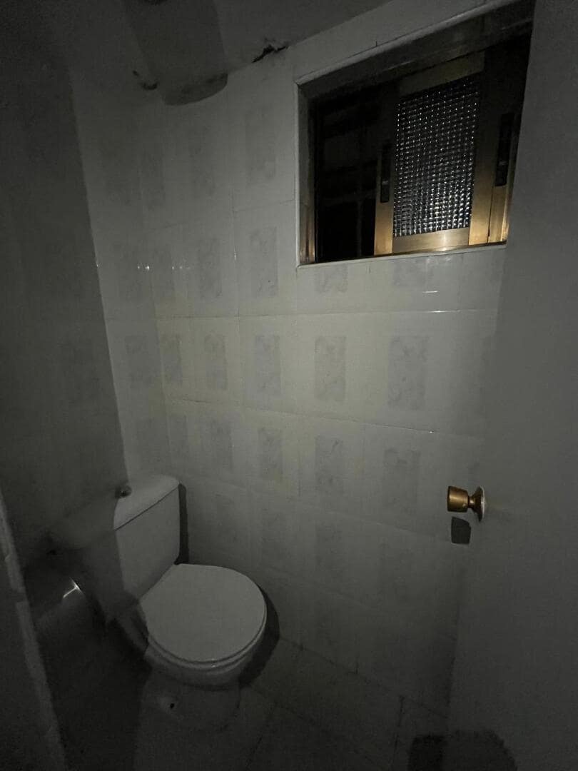 Commercieel te huur in Bembibre - € 1.200 (Ref: 9366902)