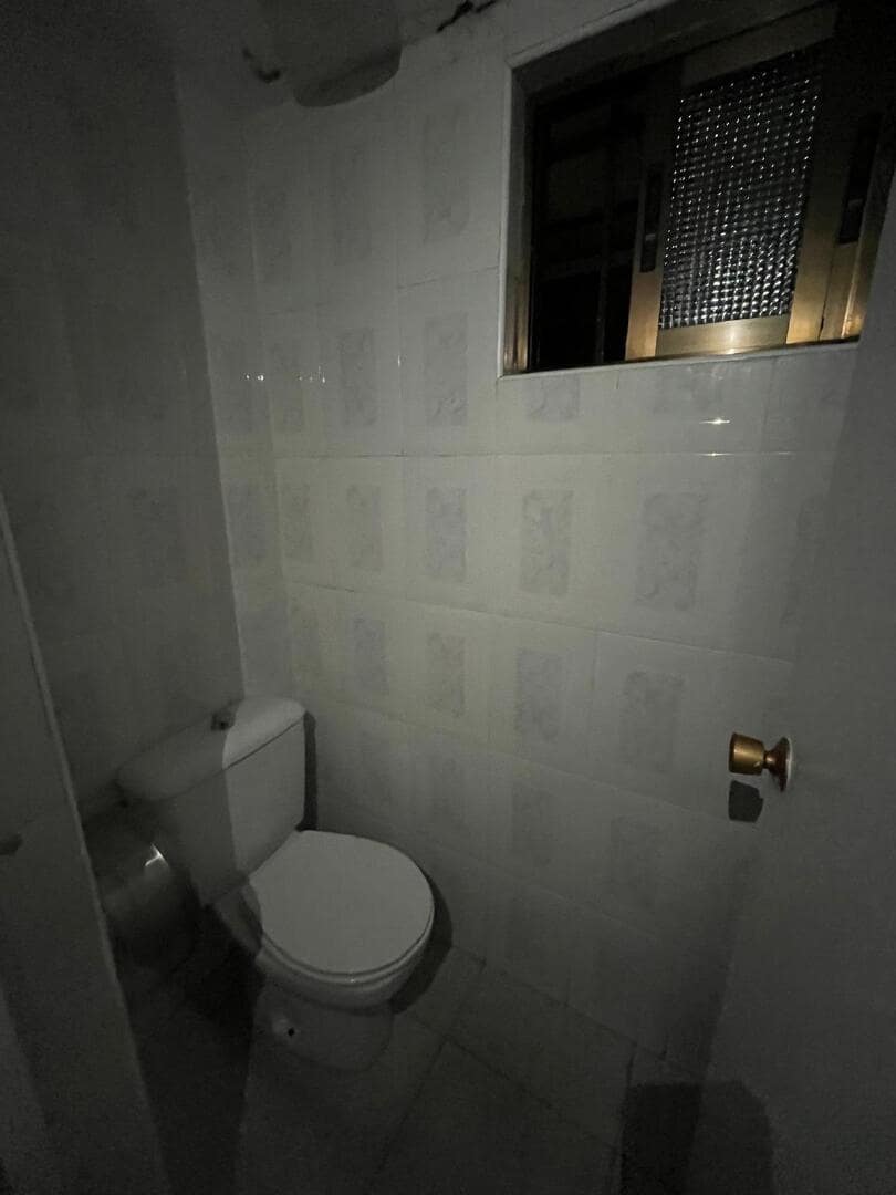 Commercieel te huur in Bembibre - € 1.200 (Ref: 9366902)