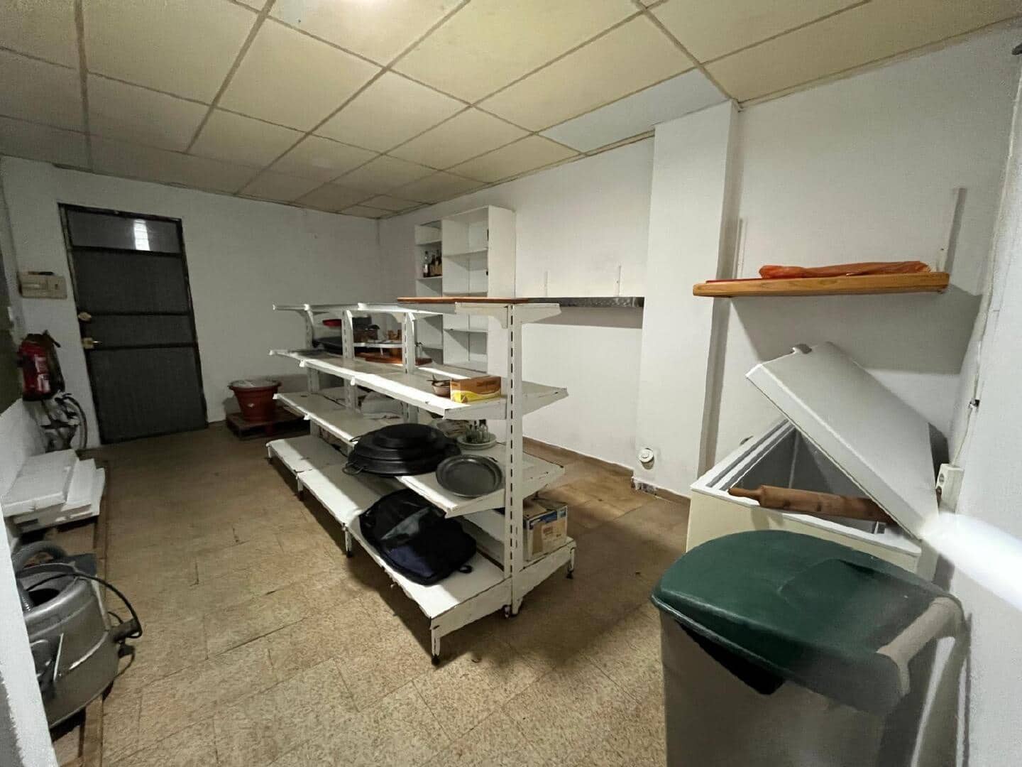 Commercieel te huur in Bembibre - € 1.200 (Ref: 9366902)