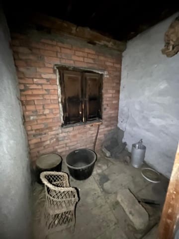 3 soverom Trehus til salgs i Bembibre - € 15 000 (Ref: 9374705)