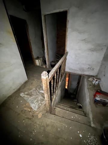 3 soverom Trehus til salgs i Bembibre - € 15 000 (Ref: 9374705)