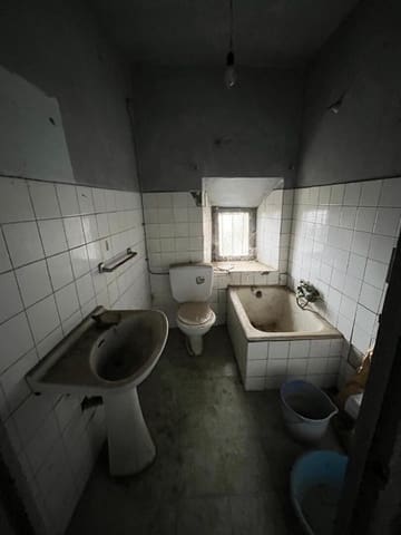 4 bedroom Townhouse for sale in Bembibre - € 37,000 (Ref: 9410377)