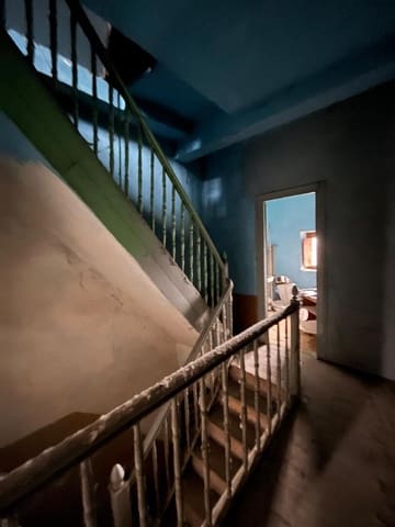 4 bedroom Townhouse for sale in Bembibre - € 37,000 (Ref: 9410377)