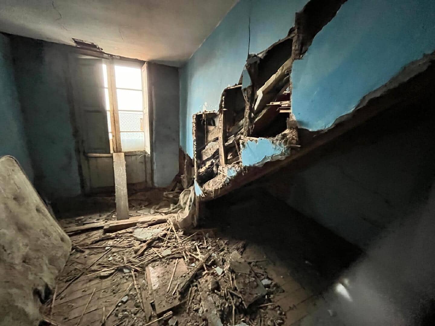 4 sypialnia Dom na sprzedaż w Bembibre - 37 000 € (Ref: 9410377)