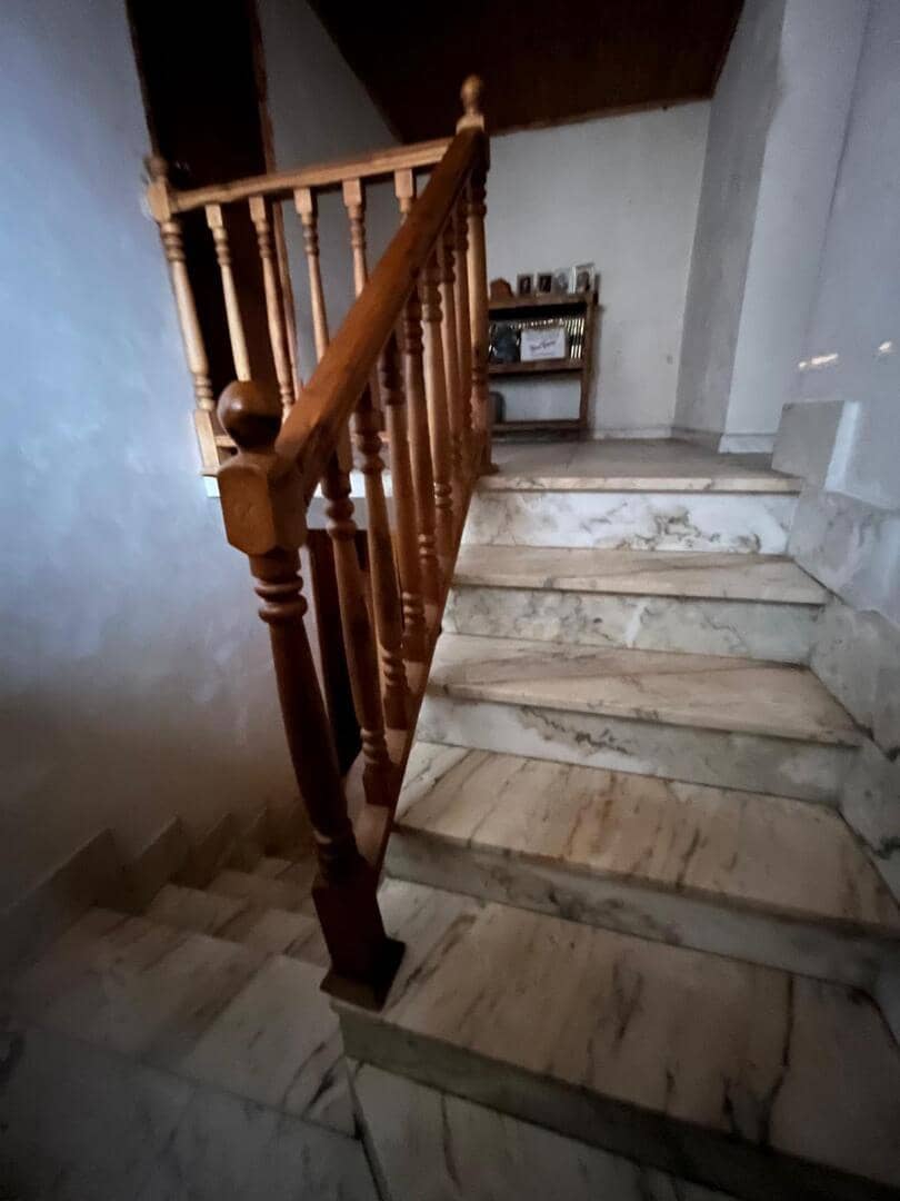 6 bedroom Townhouse for sale in Iguena - € 75,000 (Ref: 9410378)