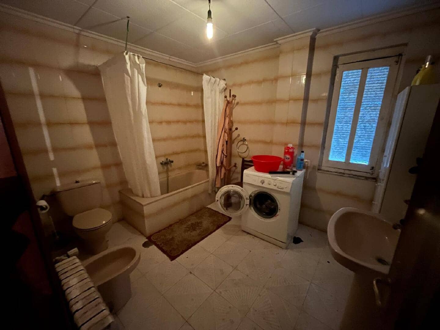 6 bedroom Townhouse for sale in Iguena - € 75,000 (Ref: 9410378)