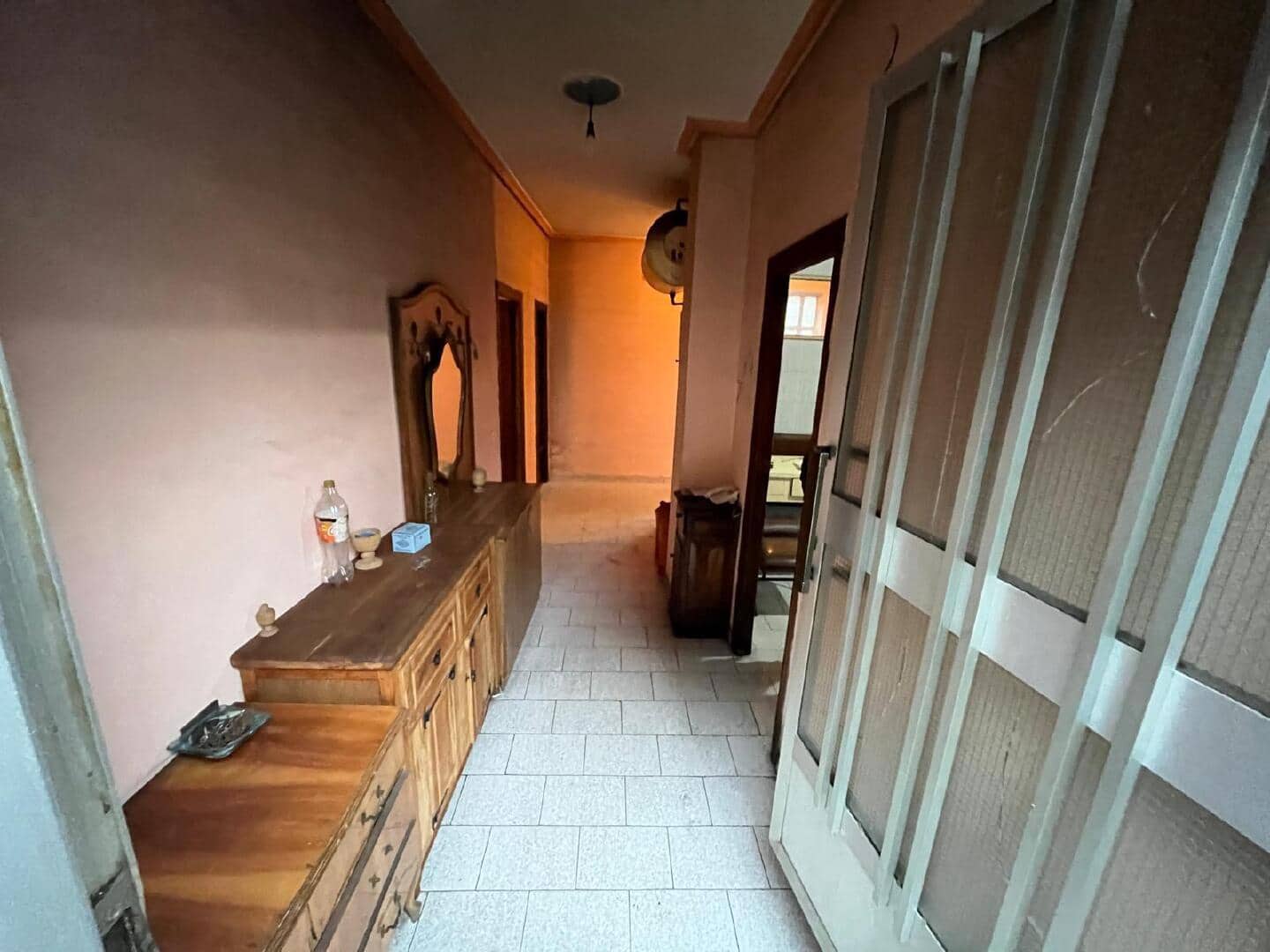 6 bedroom Townhouse for sale in Iguena - € 75,000 (Ref: 9410378)