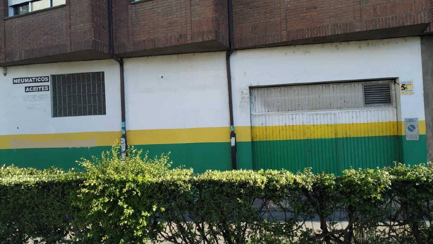 Kaupallinen vuokrattavana paikassa Bembibre - 450 € (Ref: 9451554)