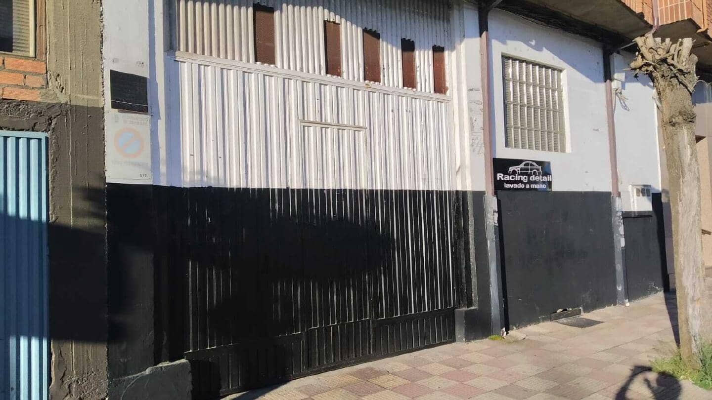 Kaupallinen vuokrattavana paikassa Bembibre - 450 € (Ref: 9451554)