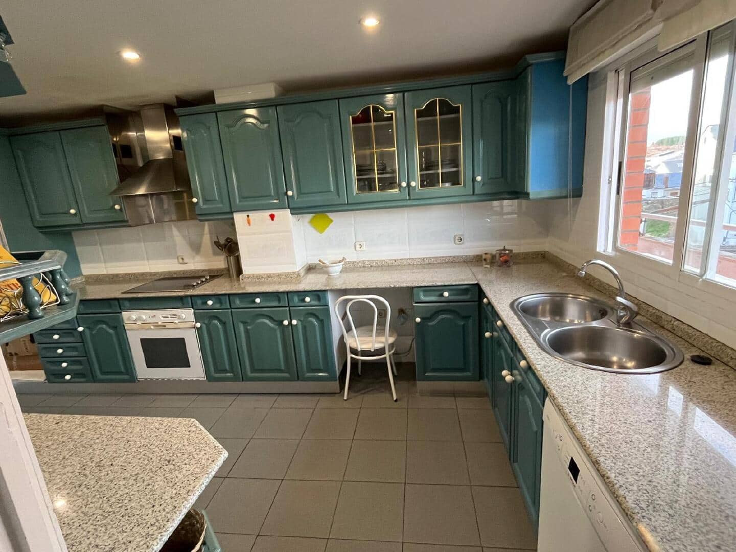 4 bedroom Apartment for sale in Bembibre - € 98,000 (Ref: 9480912)