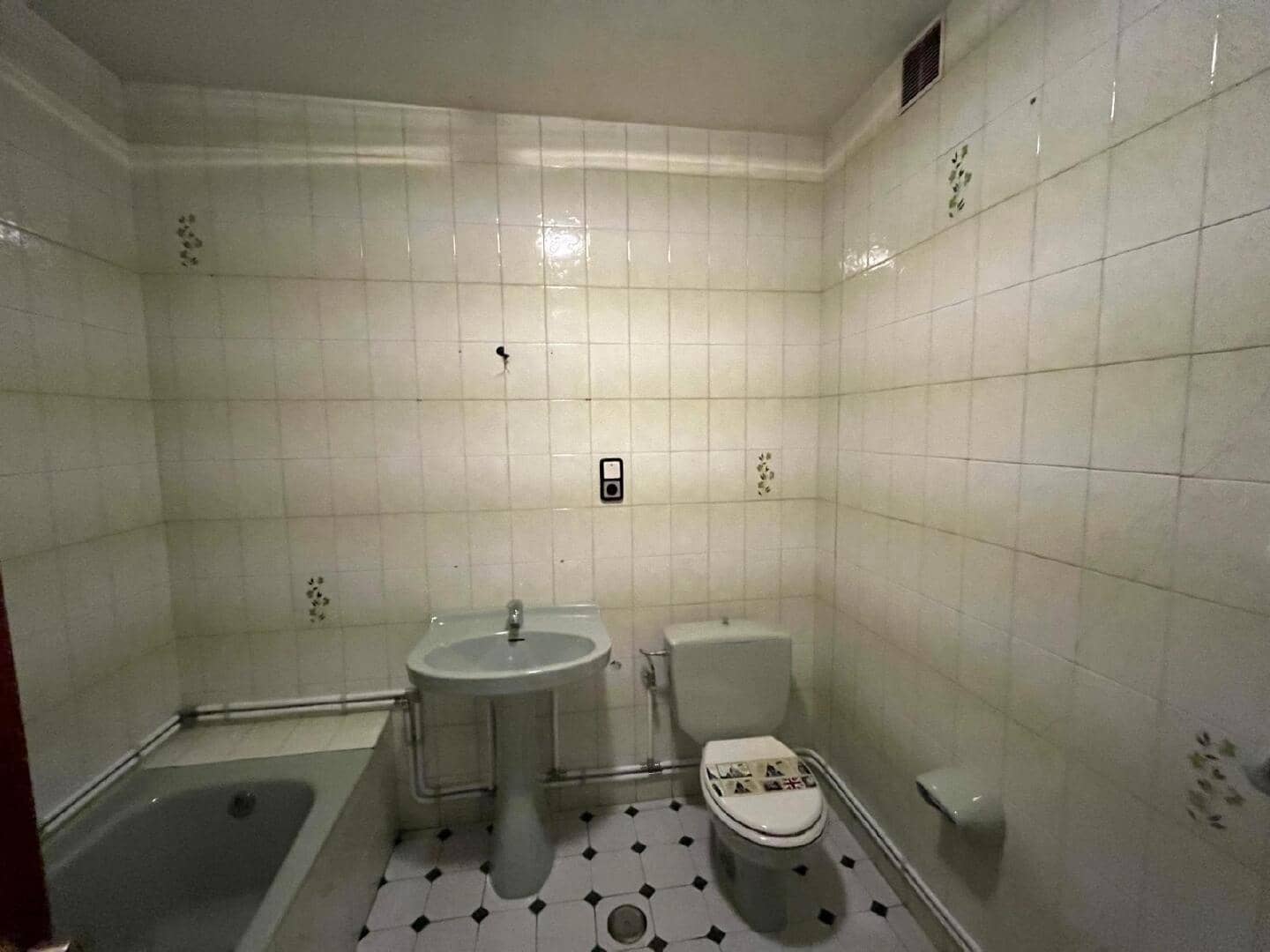 4 sovrum Lägenhet till salu i Bembibre - 58 000 € (Ref: 9528850)