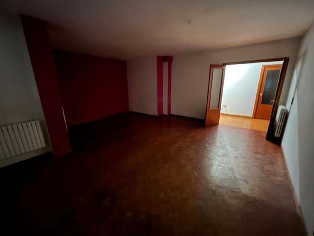 4 sovrum Lägenhet till salu i Bembibre - 58 000 € (Ref: 9528850)