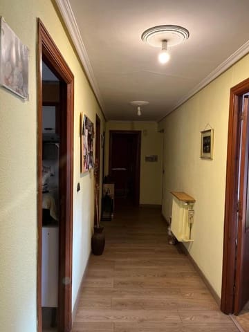 3 chambre Appartement à vendre à Torre del Bierzo - 39 000 € (Ref: 9550342)