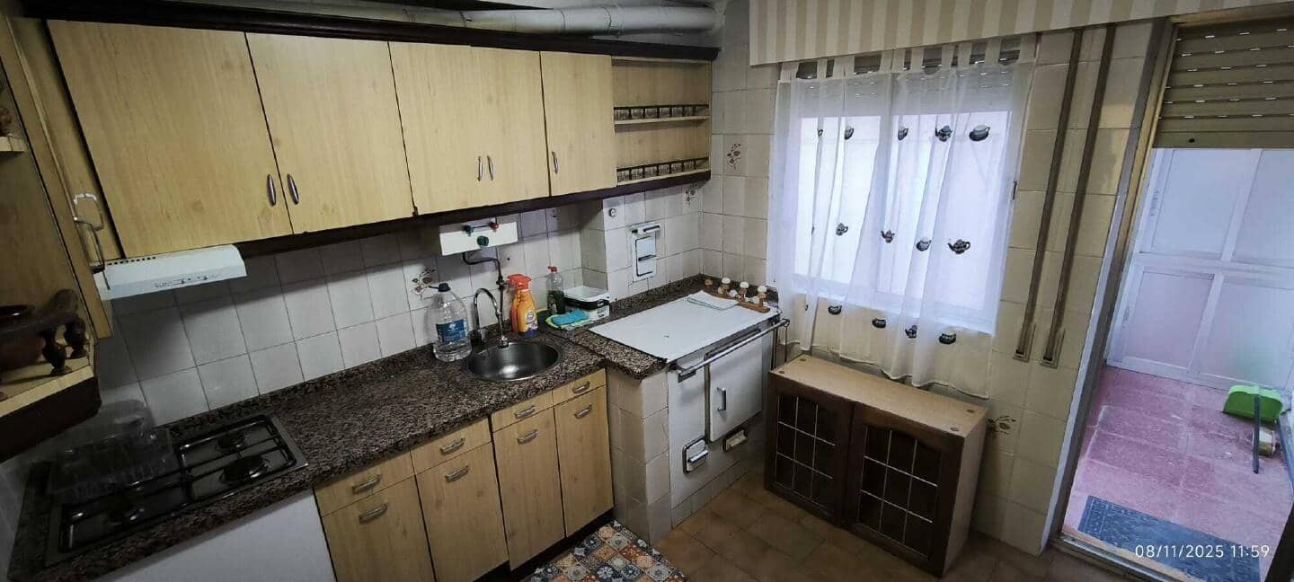 3 soveværelse Lejlighed til salg i Torre del Bierzo - € 65.000 (Ref: 9559791)