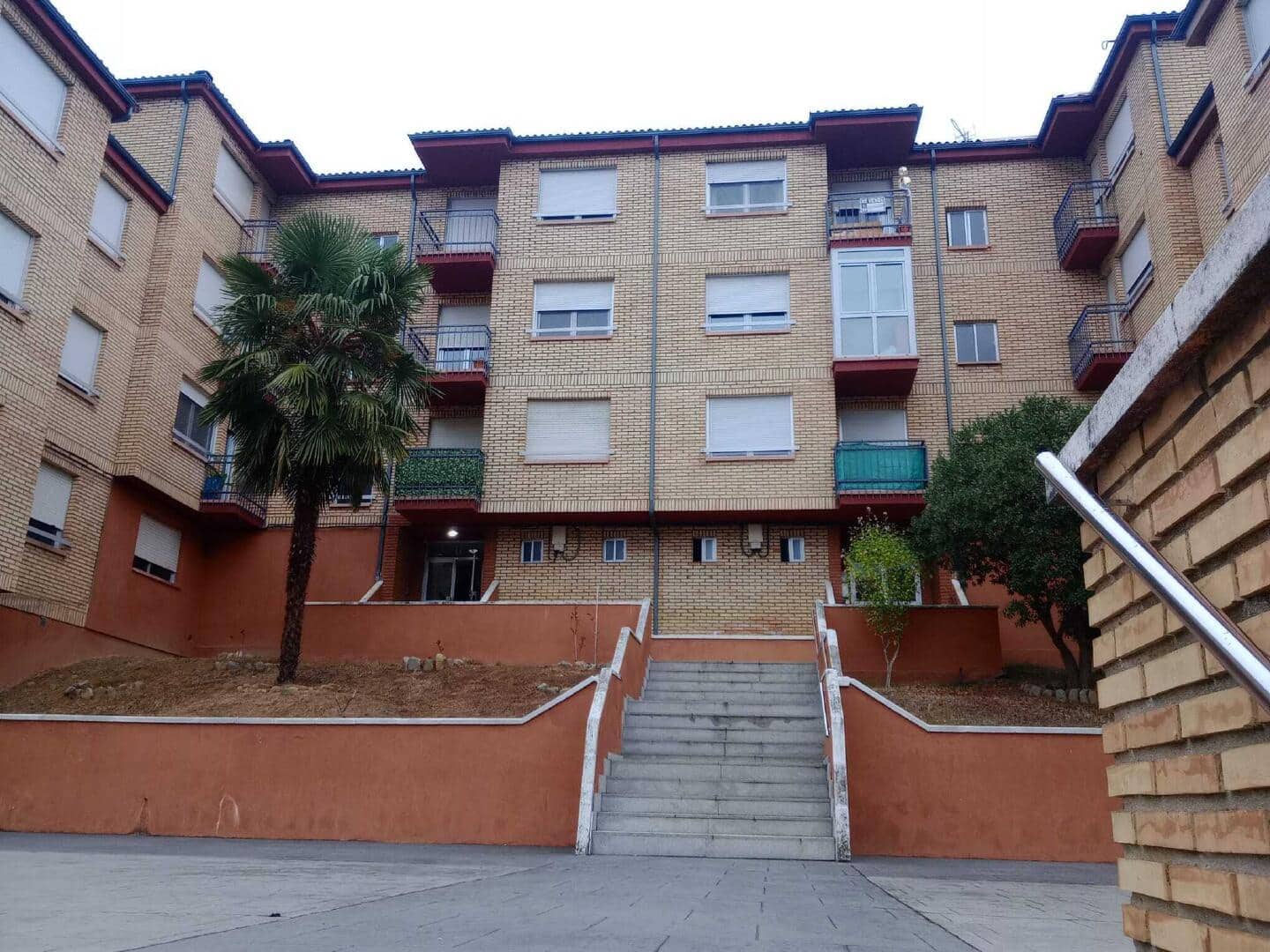 3 soveværelse Lejlighed til salg i Torre del Bierzo - € 65.000 (Ref: 9559791)