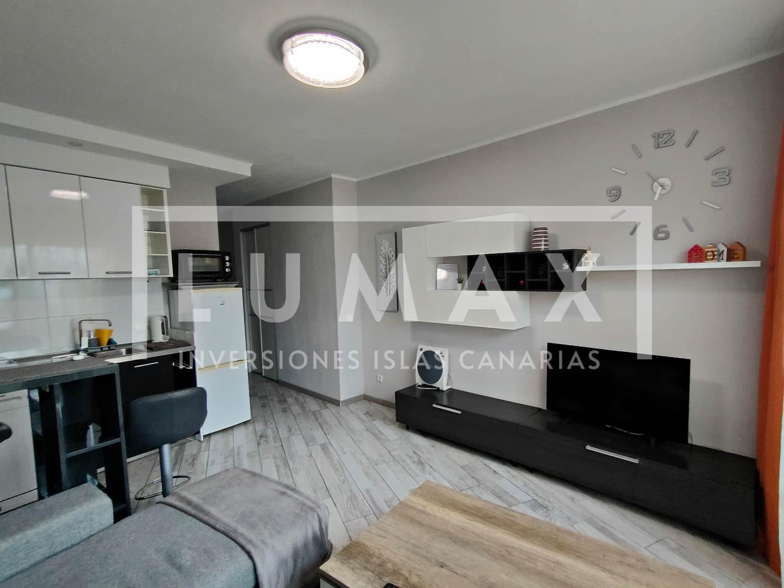Apartamento de 1 habitación en Costa Adeje en venta con piscina - 295.000 € (Ref: 9911539)