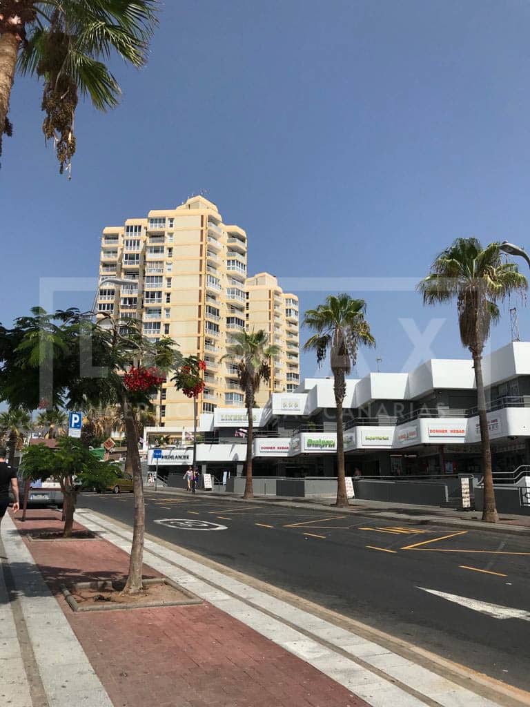 1 makuuhuone Huoneisto myytävänä paikassa Playa de las Americas mukana uima-altaan 
autotalli - 270 000 € (Ref: 9911586)
