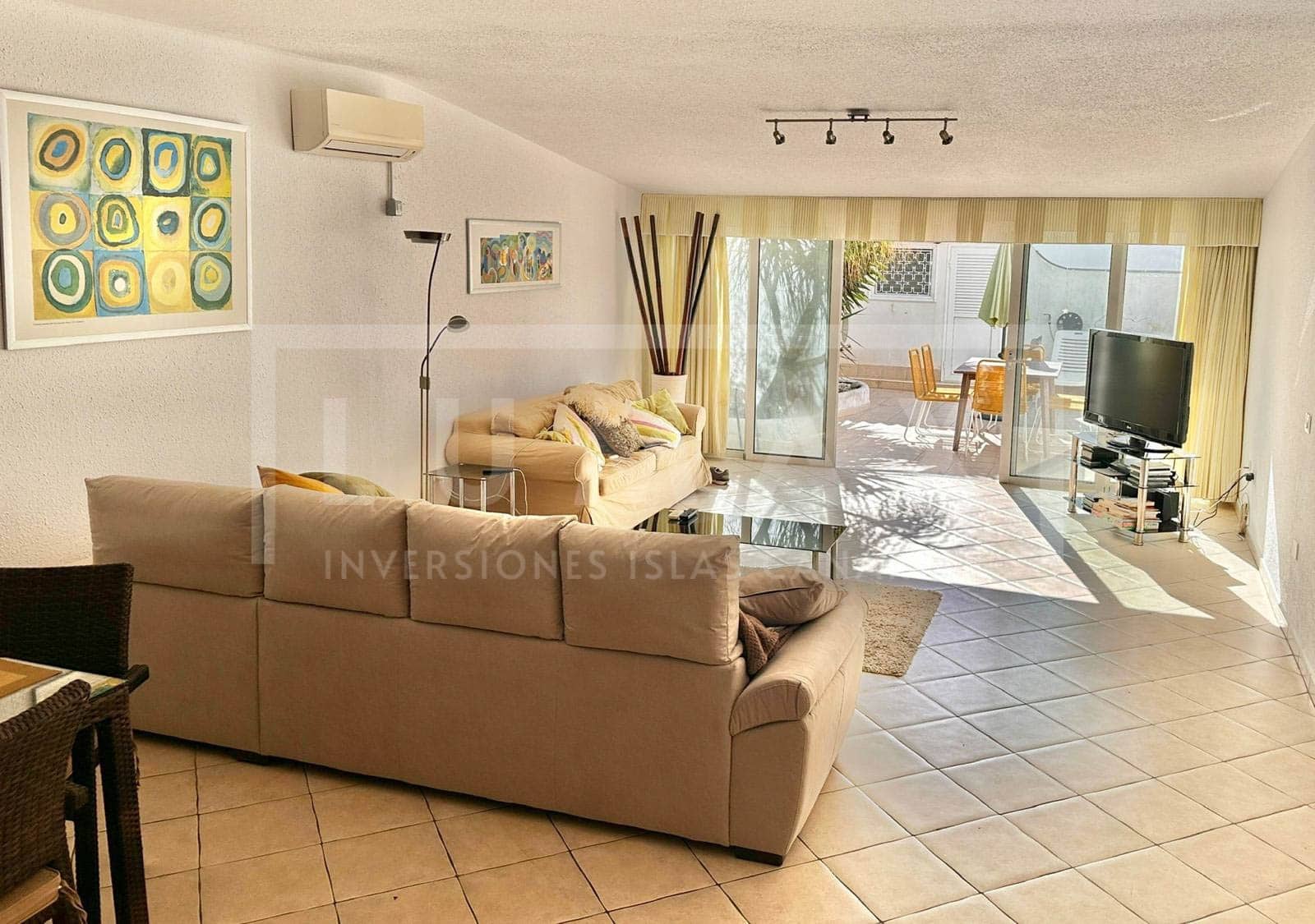 2 sovrum Bungalow till salu i Playa de las Americas med pool - 795 000 € (Ref: 9918855)