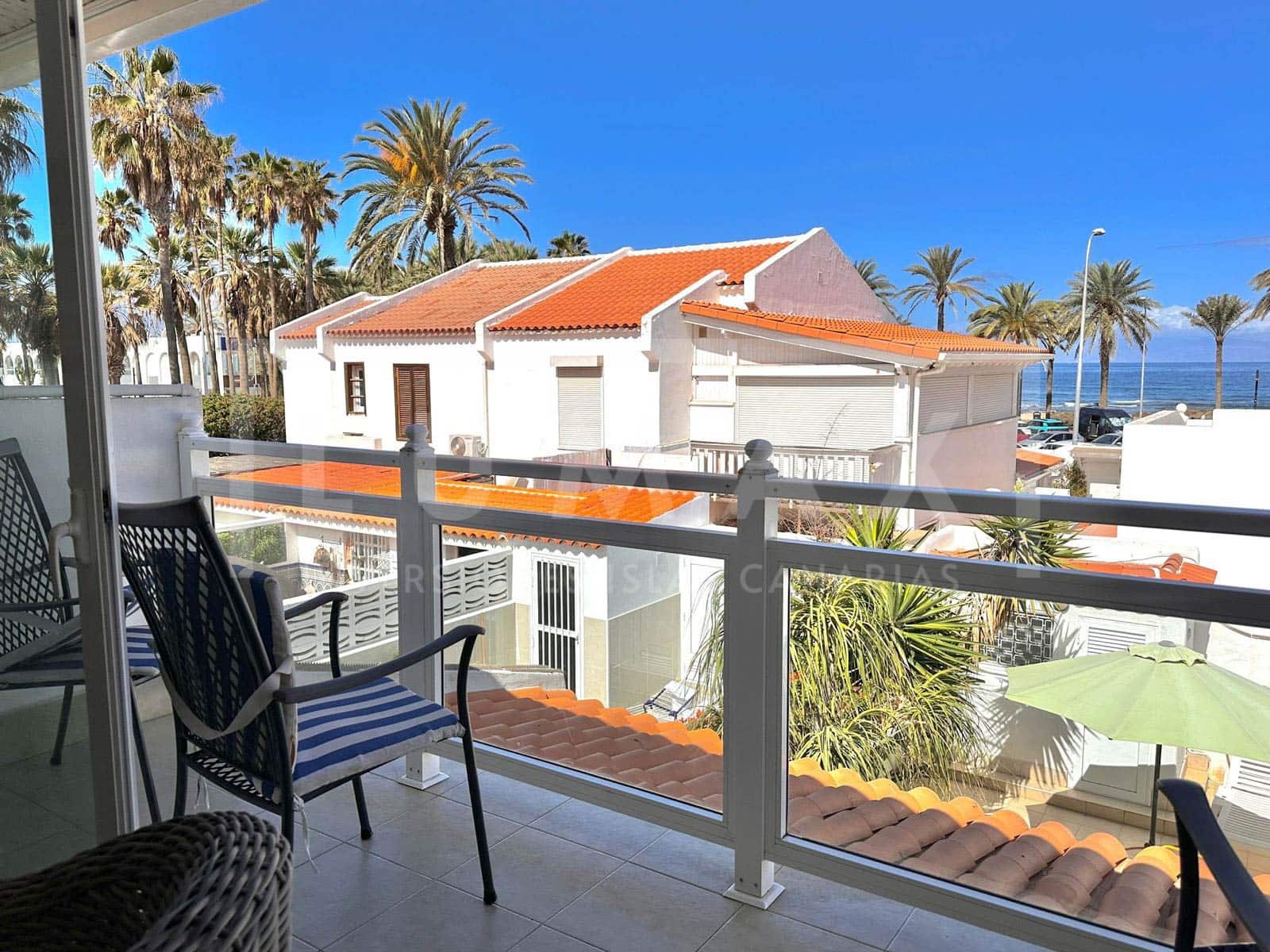 2 sovrum Bungalow till salu i Playa de las Americas med pool - 795 000 € (Ref: 9918855)