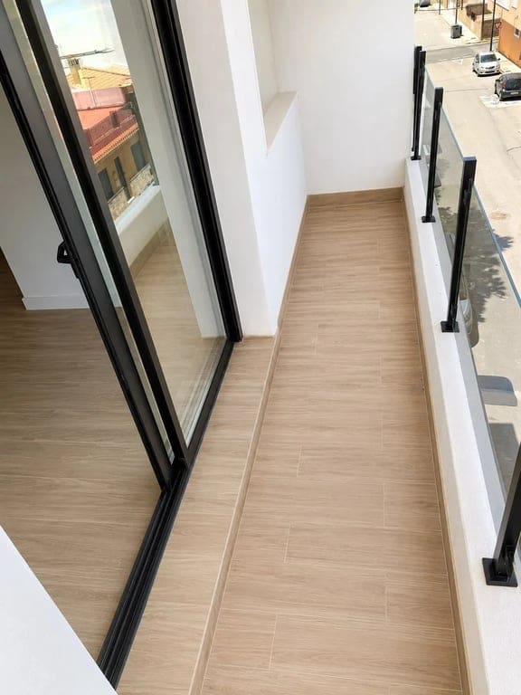 2 slaapkamer Appartement te koop in Algorfa met zwembad garage - € 168.164 (Ref: 10077045)
