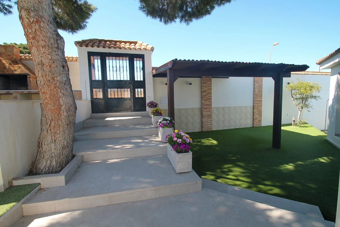6 camera da letto Villa in vendita in Torrevieja con piscina garage - 665.000 € (Rif: 10077263)