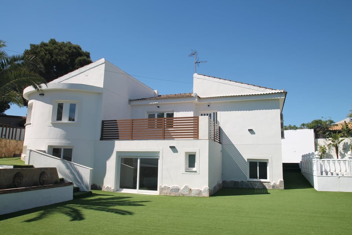 6 camera da letto Villa in vendita in Torrevieja con piscina garage - 665.000 € (Rif: 10077263)