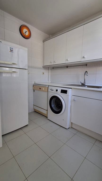 2 slaapkamer Appartement te koop in Santiago de la Ribera met zwembad garage - € 160.000 (Ref: 9631554)
