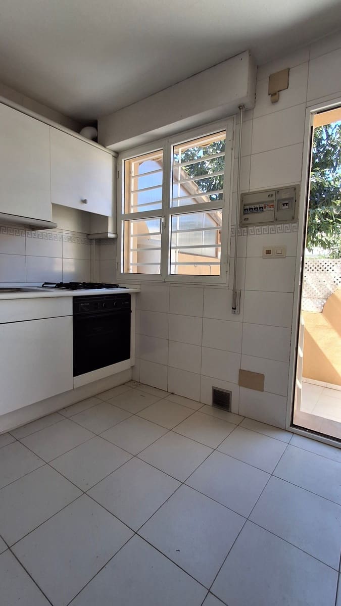 2 bedroom Apartment for sale in Santiago de la Ribera with pool garage - € 160,000 (Ref: 9631554)