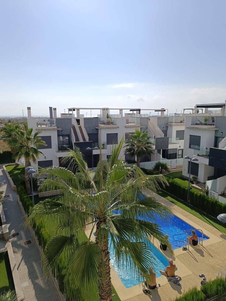 2 Zimmer Apartment zu verkaufen in Pilar de la Horadada mit Pool - 254.900 € (Ref: 9638029)