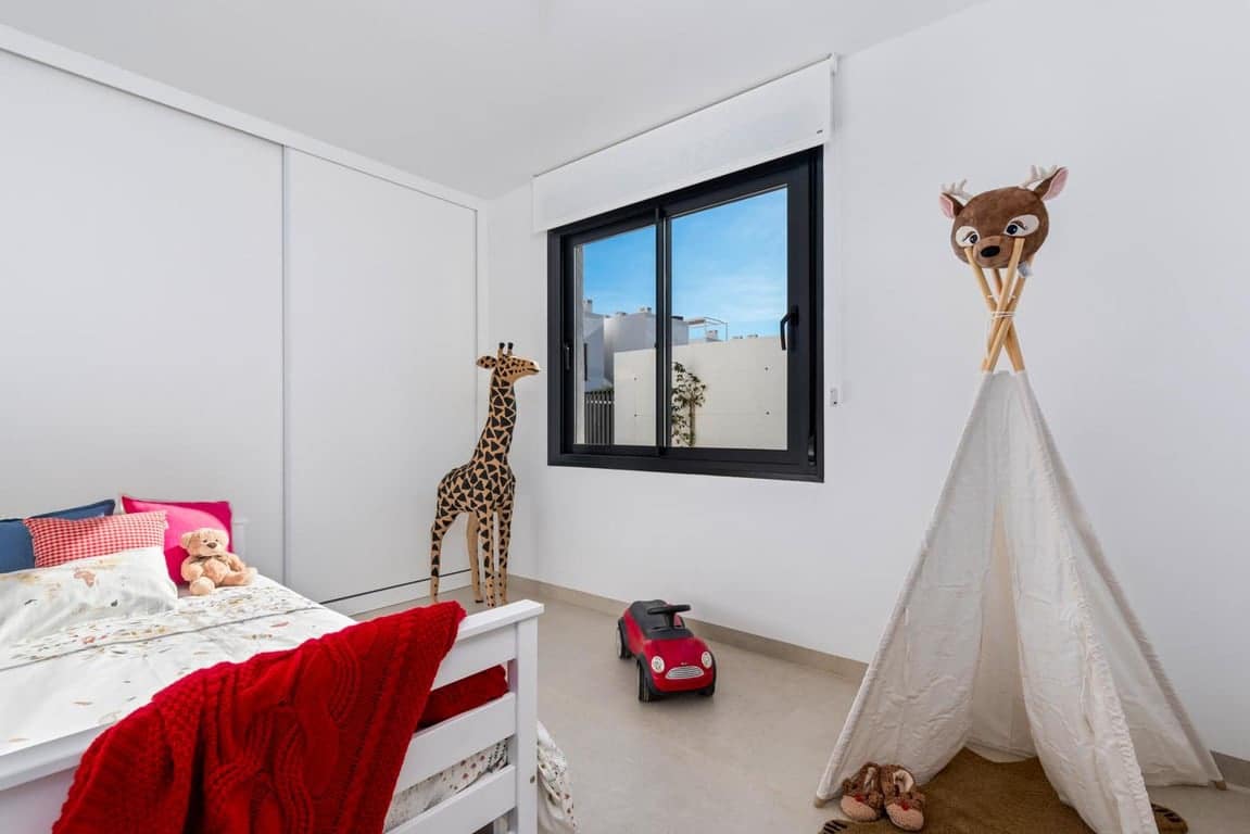 3 soveværelse Villa til salg i Mar de Cristal med swimmingpool garage - € 541.500 (Ref: 9643335)