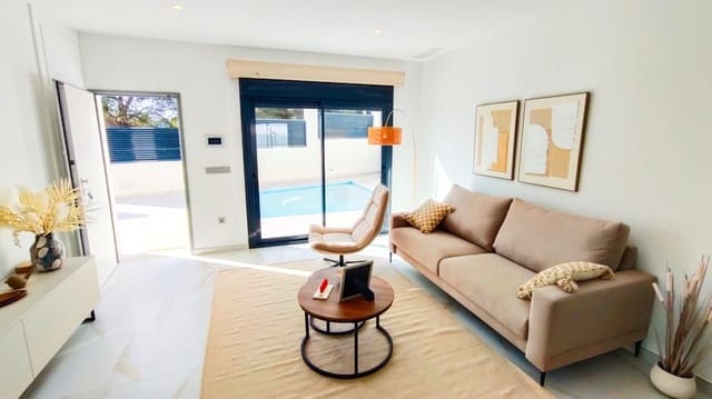 3 quarto Moradia para venda em Pilar de la Horadada com piscina garagem - 422 500 € (Ref: 9645810)