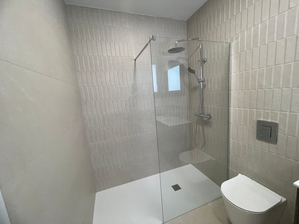 3 bedroom Villa for sale in Almoradi with pool garage - € 359,900 (Ref: 9746744)