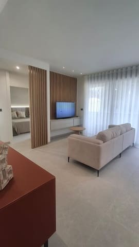 2 chambre Appartement à vendre à Guardamar del Segura avec piscine garage - 245 000 € (Ref: 9778638)