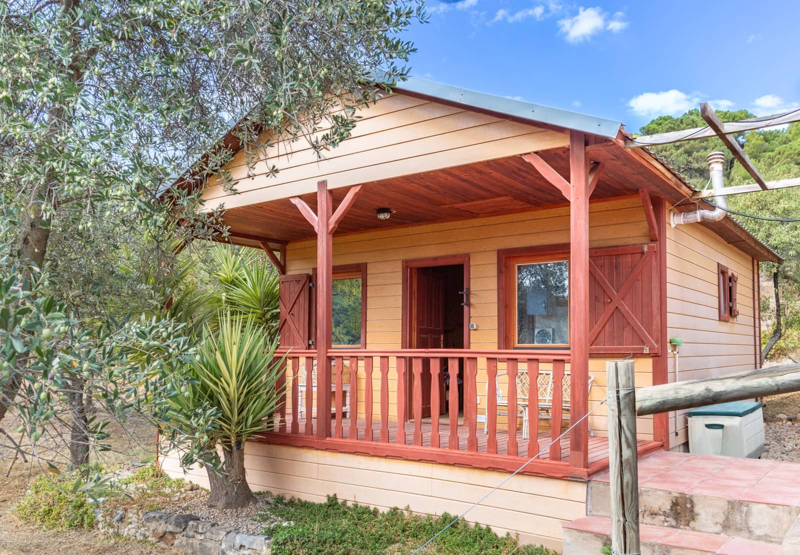 5 soveværelse Finca/Landehus til salg i Los Guajares med swimmingpool garage - € 349.000 (Ref: 9362930)