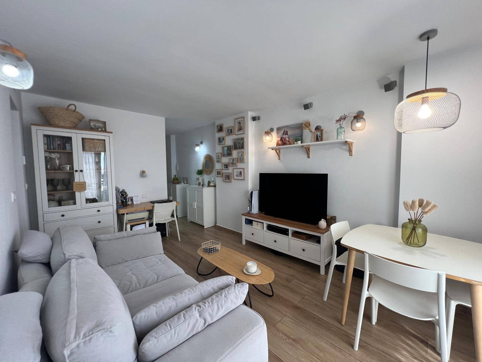 2 soverom Leilighet til salgs i Torrevieja med garasje - € 166 000 (Ref: 9395314)