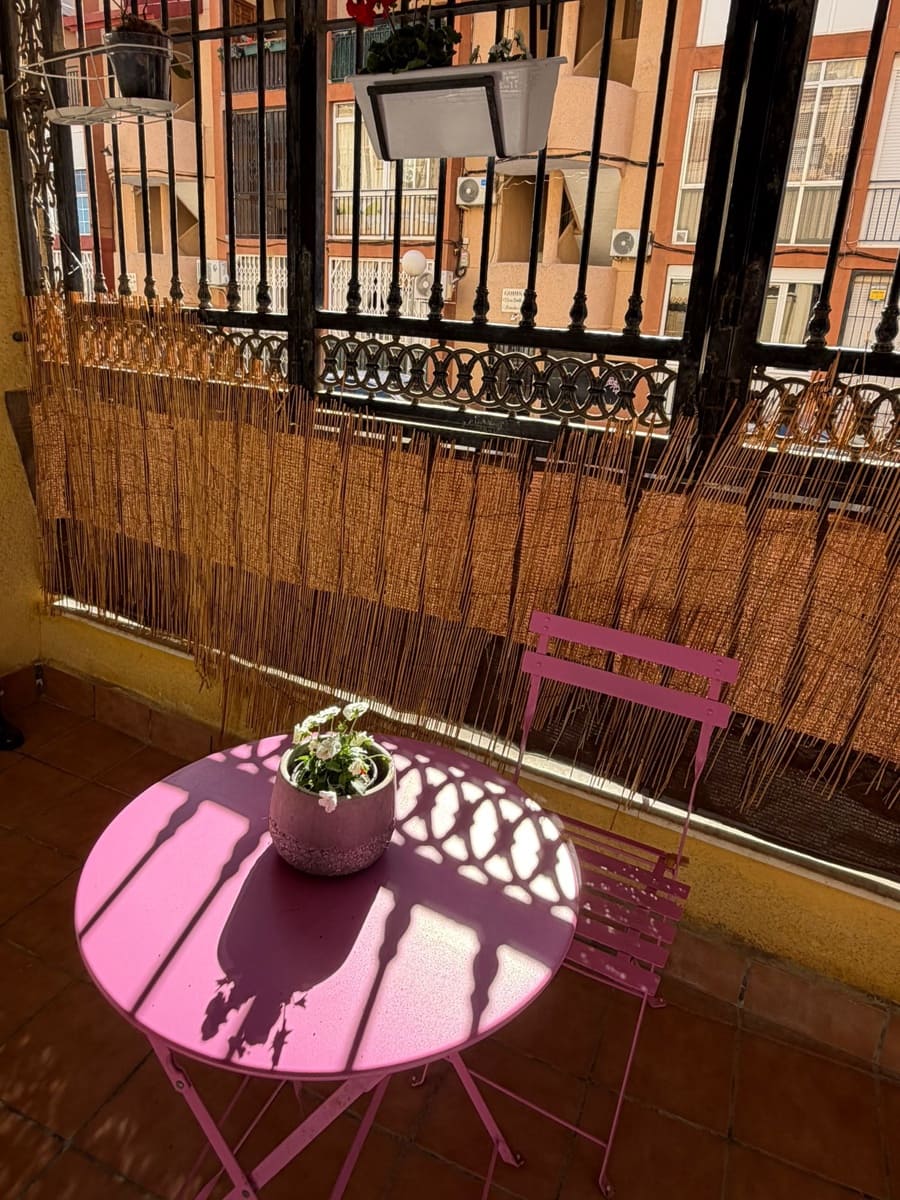 3 makuuhuone Asunto myytävänä paikassa Torrevieja - 179 998 € (Ref: 9395406)