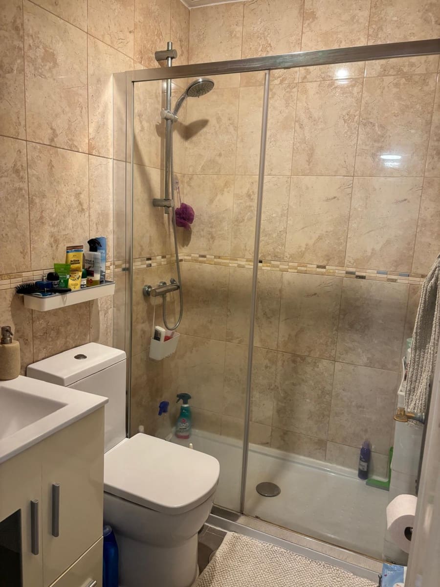 Adosado de 3 habitaciones en Torrevieja en venta con piscina - 150.000 € (Ref: 9410141)