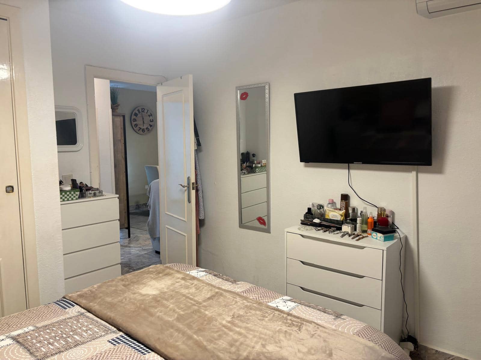 Adosado de 3 habitaciones en Torrevieja en venta con piscina - 150.000 € (Ref: 9410141)