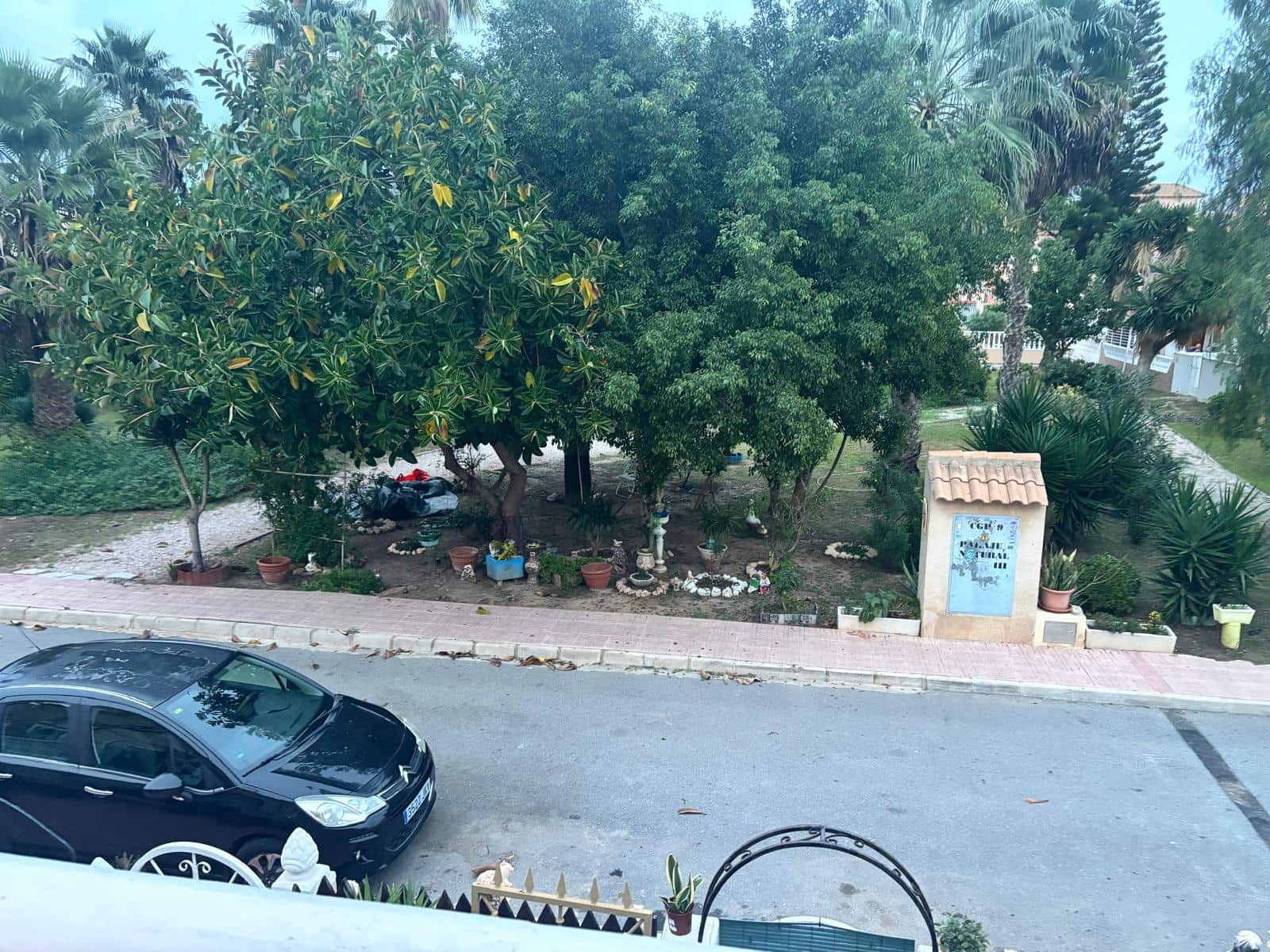 Adosado de 3 habitaciones en Torrevieja en venta con piscina - 150.000 € (Ref: 9410141)