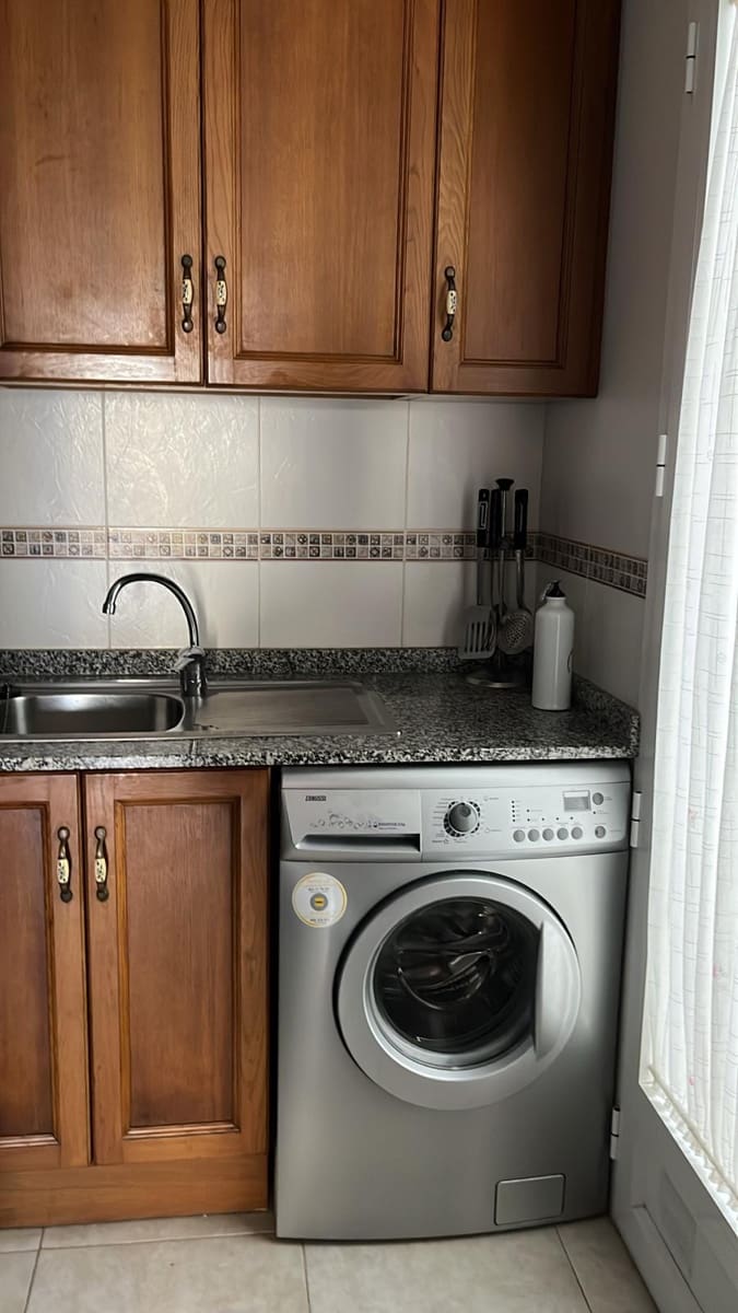 2 soveværelse Lejlighed til salg i Torrevieja - € 192.999 (Ref: 9493906)