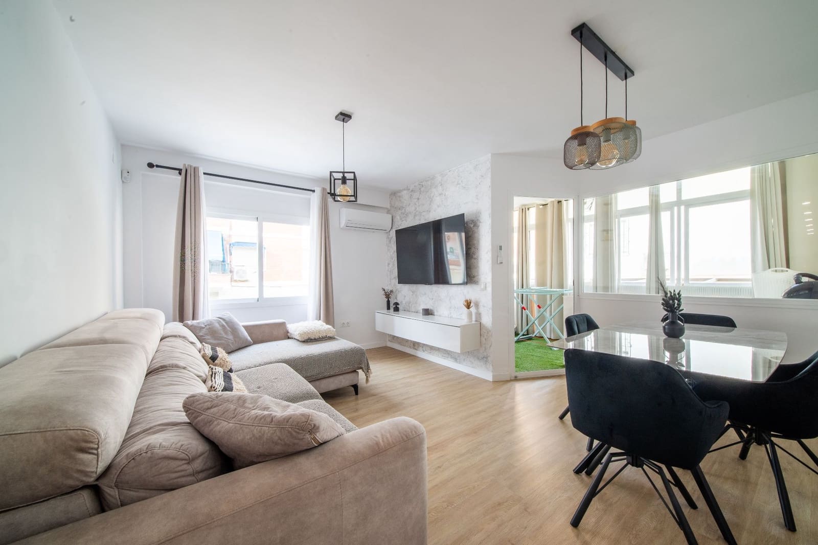 Piso de 2 habitaciones en Rincón de la Victoria en venta - 345.000 € (Ref: 10094944)