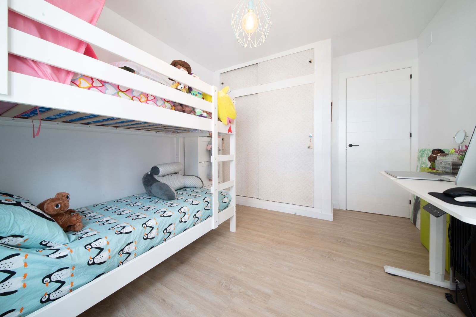 Piso de 2 habitaciones en Rincón de la Victoria en venta - 345.000 € (Ref: 10094944)