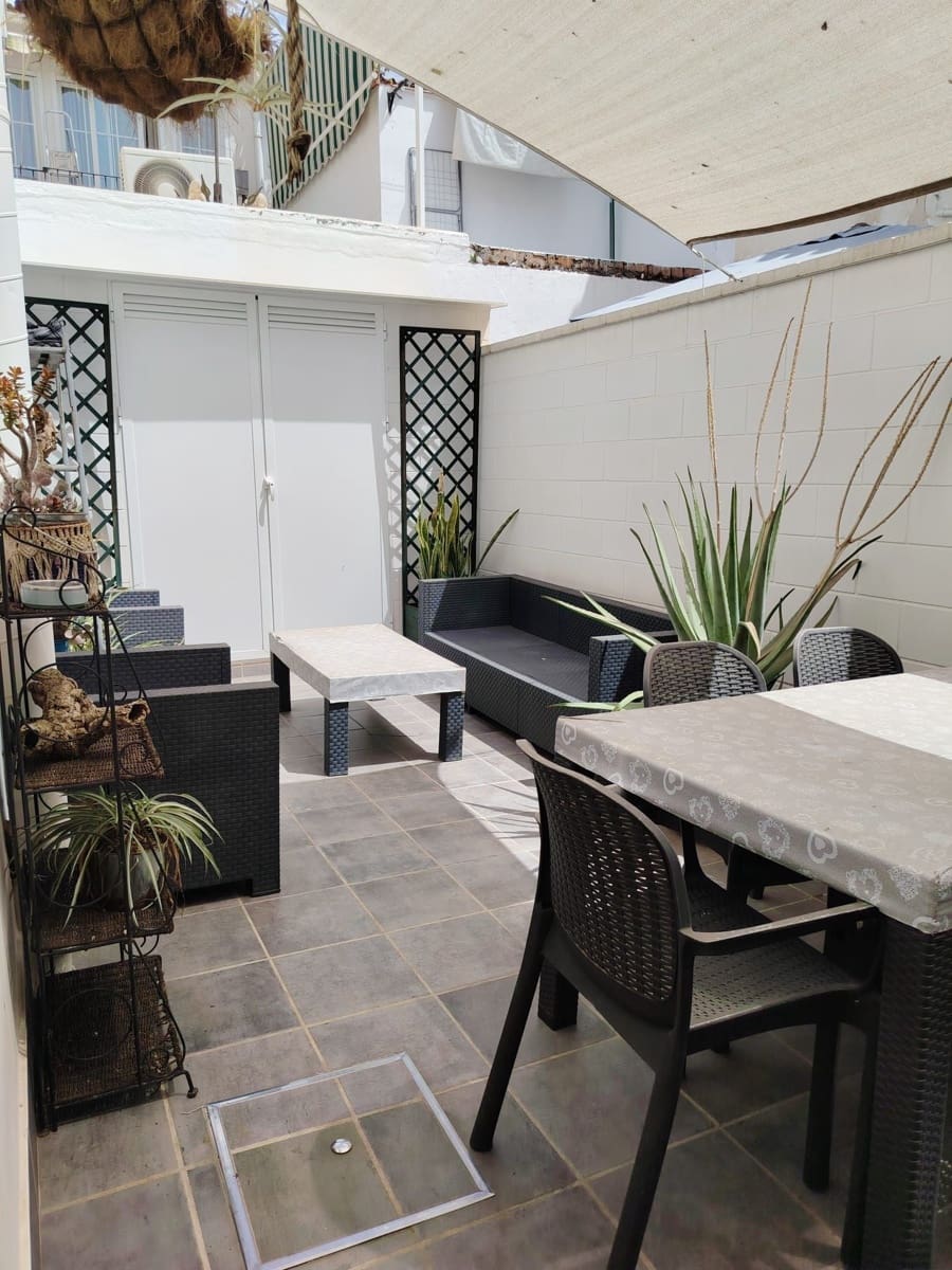 3 soveværelse Lejlighed til salg i Malaga by - € 255.000 (Ref: 10094945)