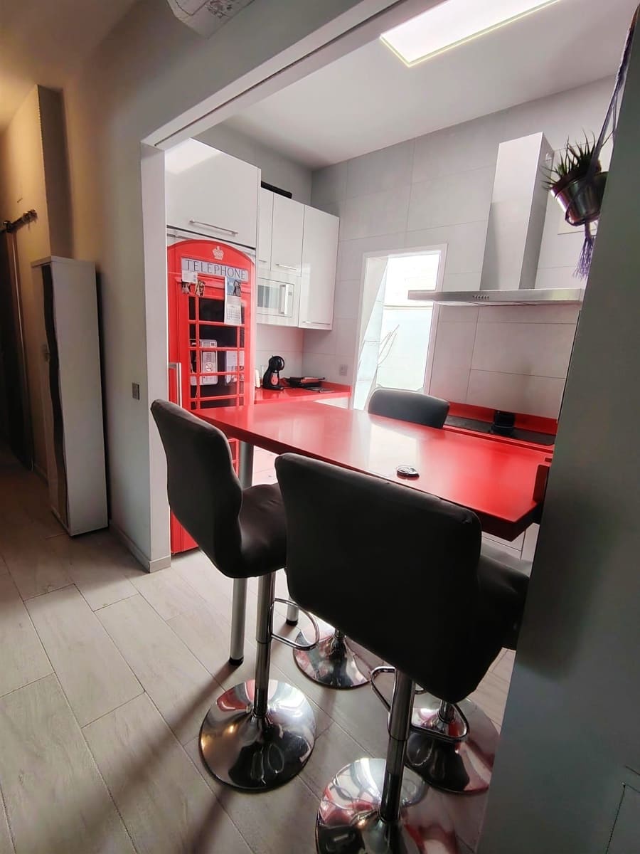 3 soveværelse Lejlighed til salg i Malaga by - € 255.000 (Ref: 10094945)