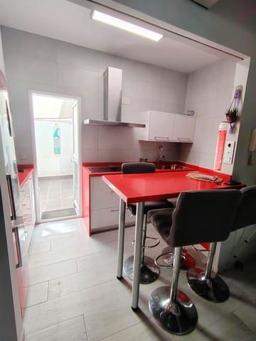 3 soveværelse Lejlighed til salg i Málaga by - € 255.000 (Ref: 10094945)