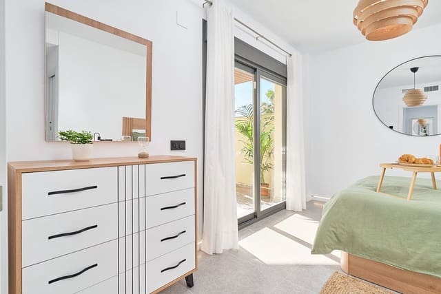 2 sovrum Lägenhet till salu i Torrox-Costa, Torrox med pool garage - 305 000 € (Ref: 10094948)