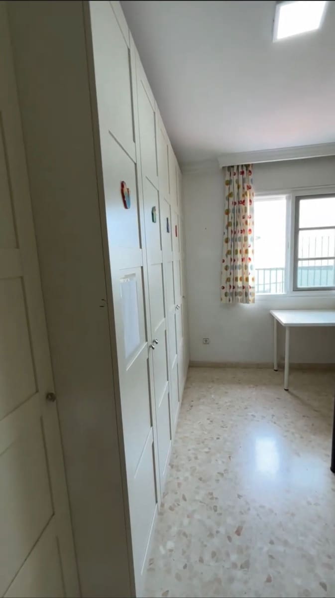 2 quarto Penthouse para venda em Velez-Malaga - 240 000 € (Ref: 10132393)