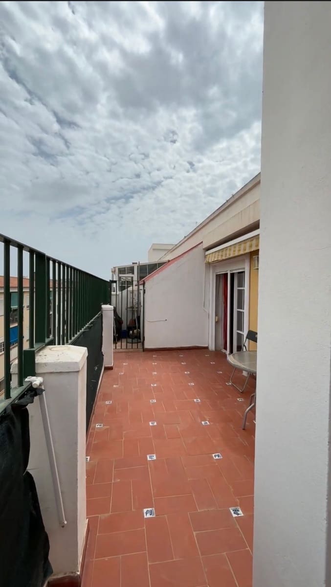 2 quarto Penthouse para venda em Velez-Malaga - 240 000 € (Ref: 10132393)