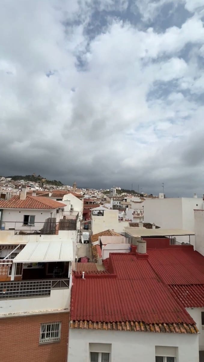 2 quarto Penthouse para venda em Velez-Malaga - 240 000 € (Ref: 10132393)